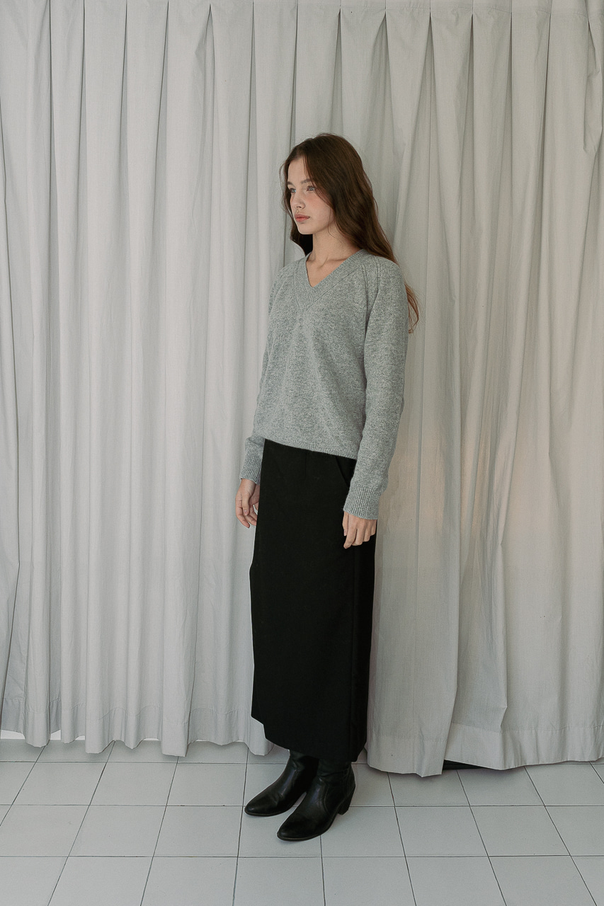 Unbalance slit skirt (Black)